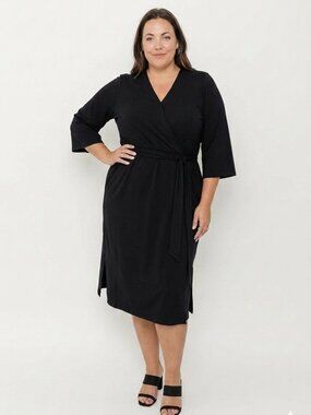 Smash + Tess NWT Women's Size 4XL Midnight Black Arden Belted Midi Dress